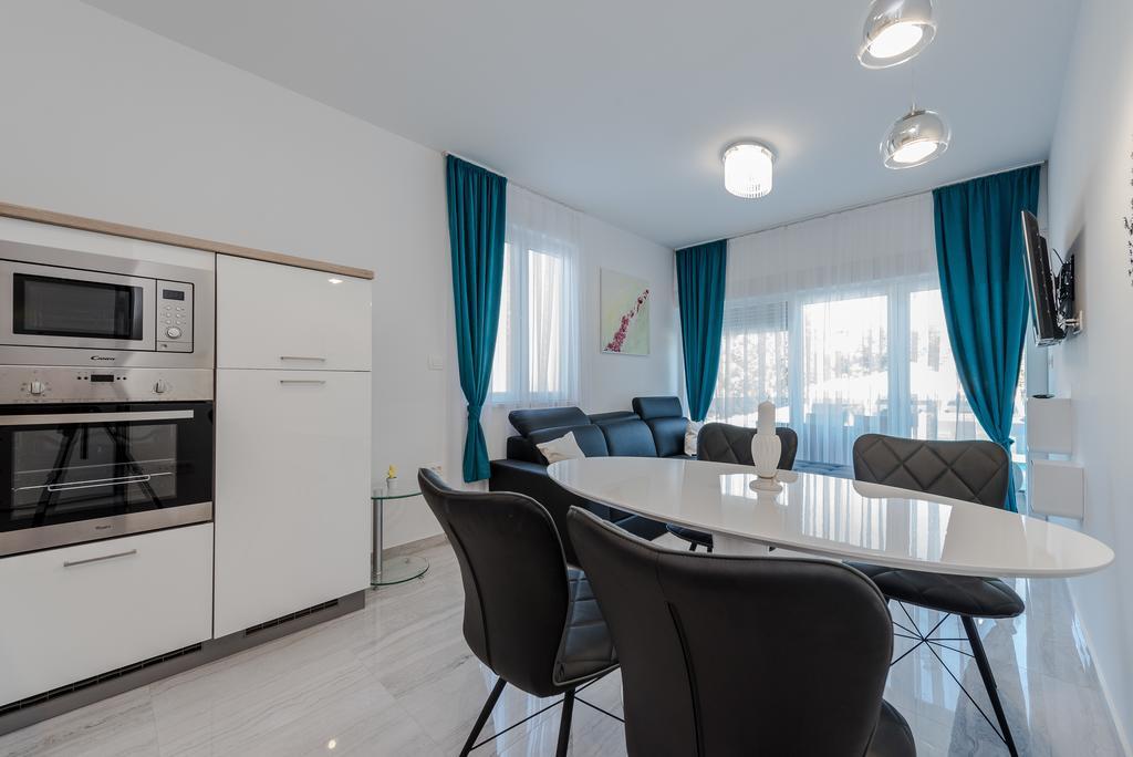 Luxury Morea Apartment